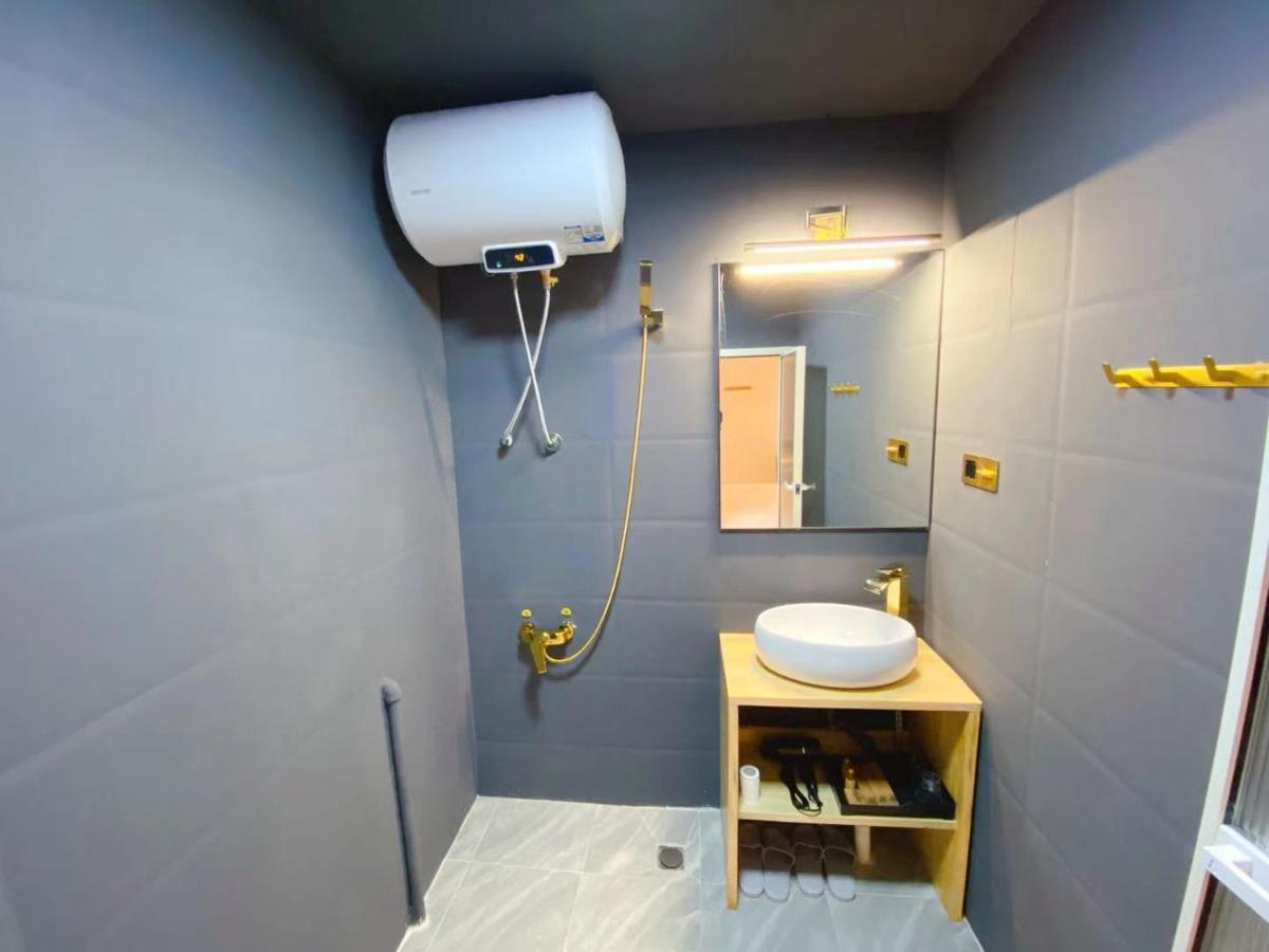 Lantian Garden Hostel 青岛 外观 照片