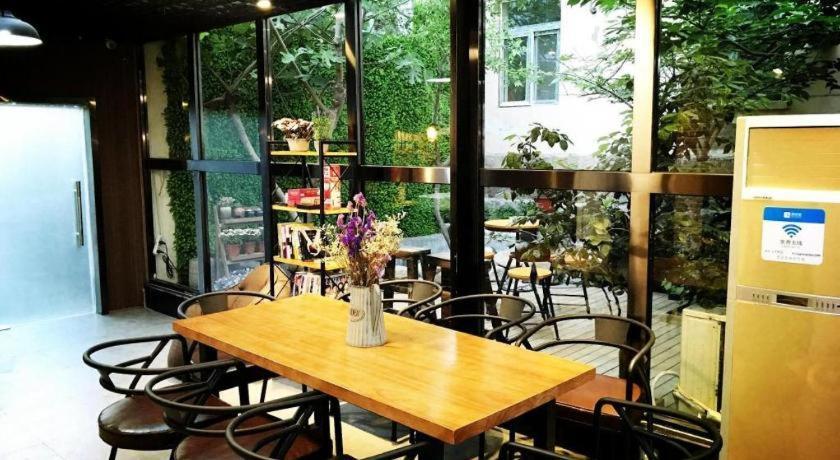 Lantian Garden Hostel 青岛 外观 照片