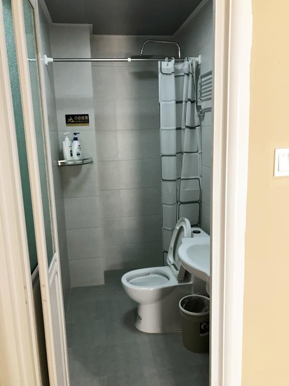 Lantian Garden Hostel 青岛 外观 照片