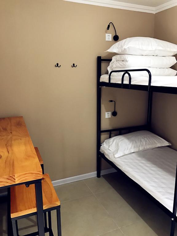 Lantian Garden Hostel 青岛 外观 照片