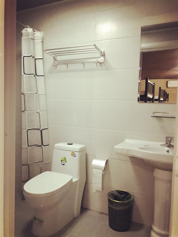 Lantian Garden Hostel 青岛 外观 照片