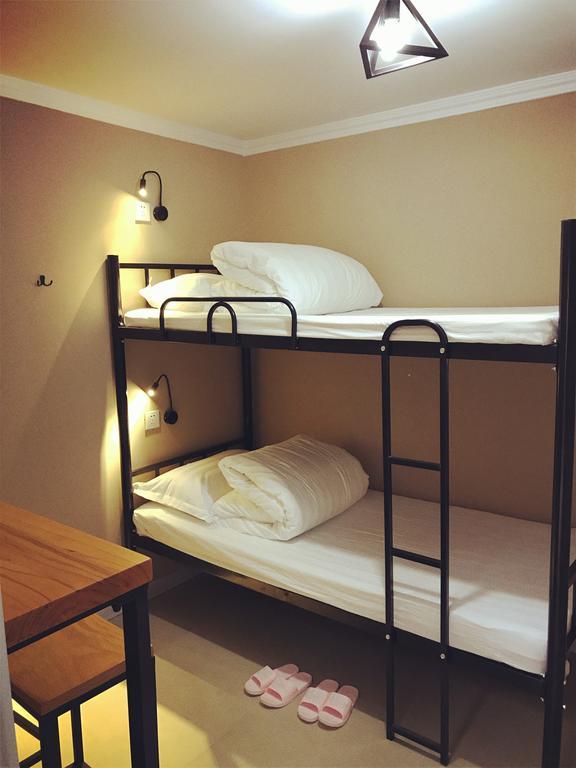 Lantian Garden Hostel 青岛 外观 照片