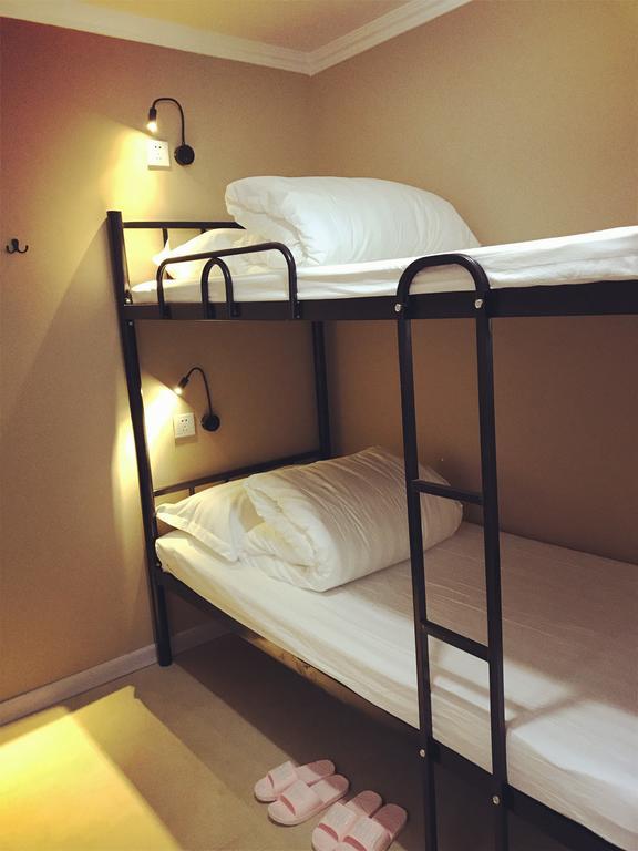 Lantian Garden Hostel 青岛 外观 照片